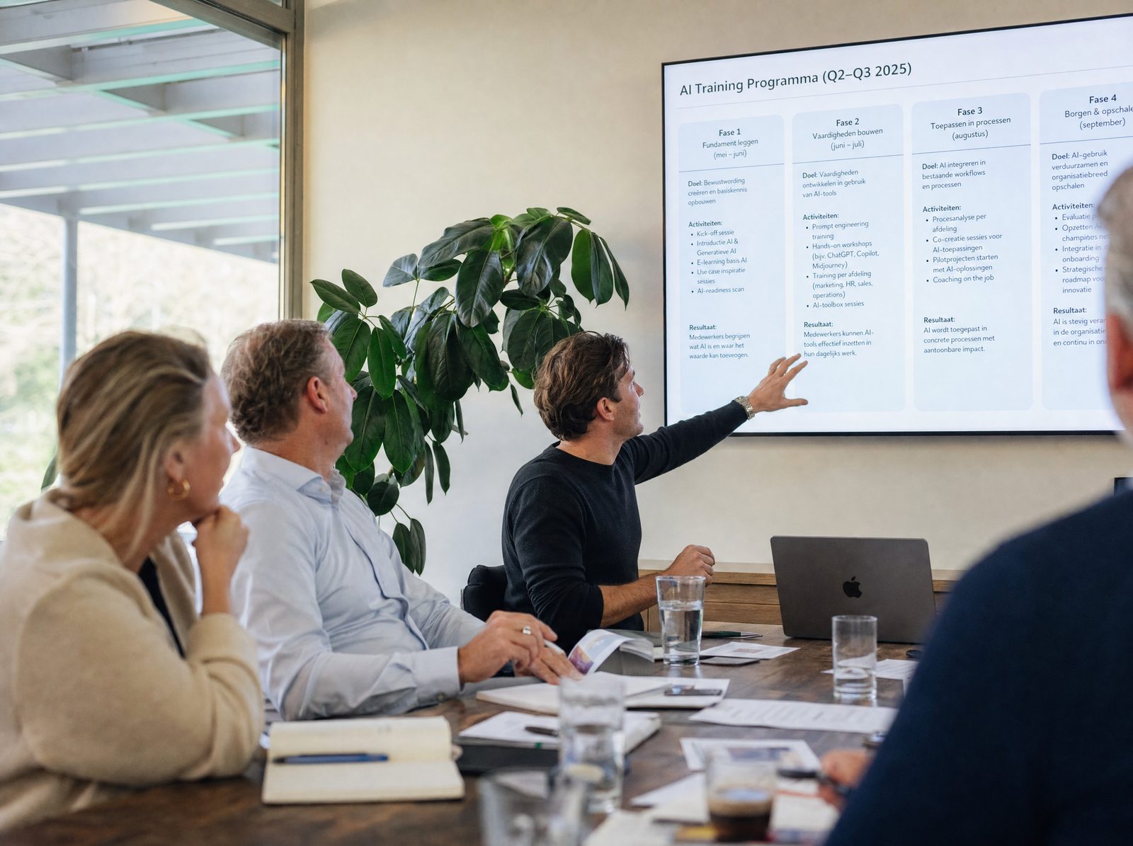 Bespreking van een maatwerk trainings- en certificeringstraject